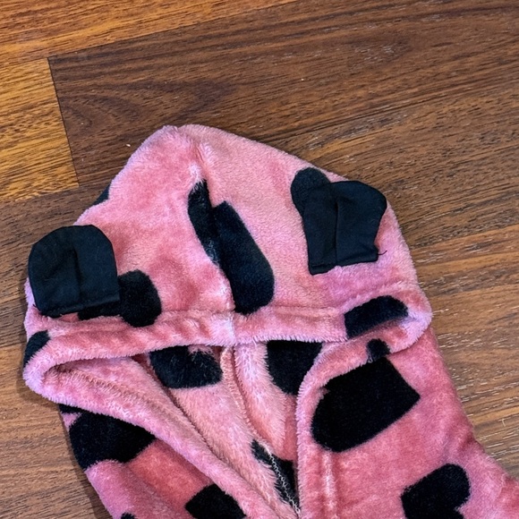 3/$12 SHEIN Pink and Black Soft & Cozy Set (7) - Picture 4 of 7